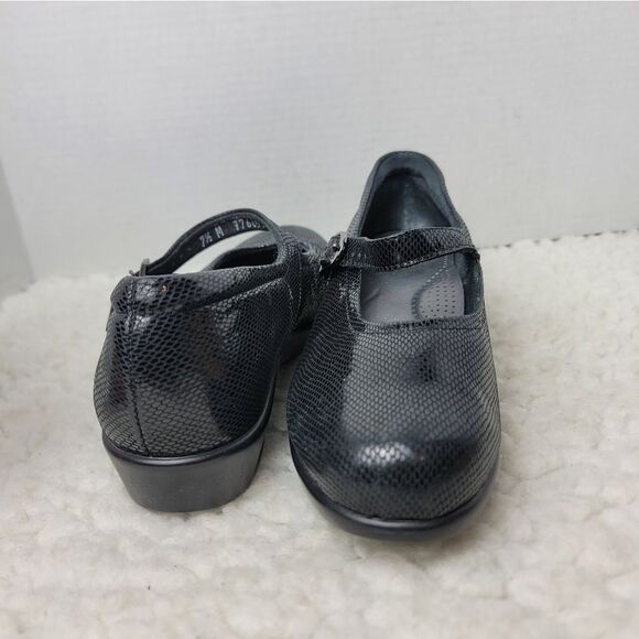 SAS Maria Comfort Womens Mary Jane Shoes Size 7.5 Black Snake Leather Print - Picture 7 of 10